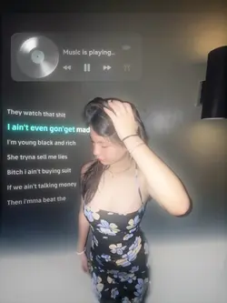 BLACK AND RICH