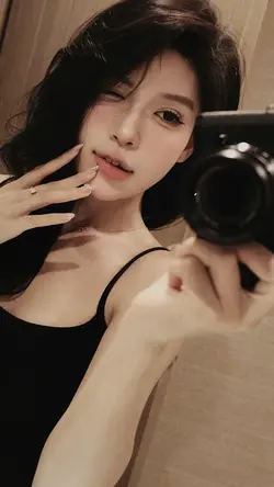 1 Ảnh + Màu