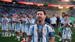 Messi call Spiderman