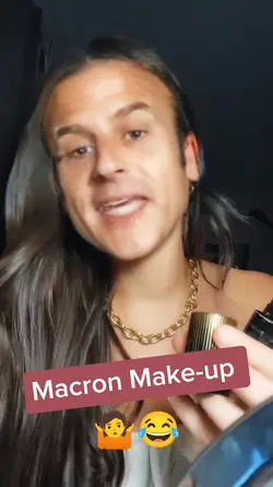 Macron Make-up 
