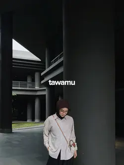 SEMUA TENTANG KITA