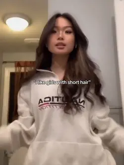 i like girls with