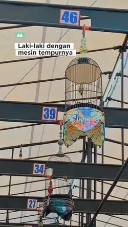 Dengan mesin tempur