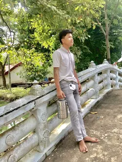 ថាបាត់បាត់មែន😁
