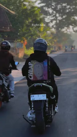 Right Now Slowmo