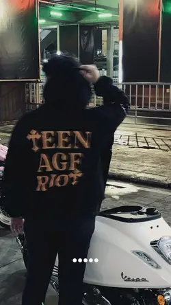 Foto Side