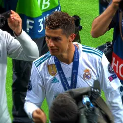 Cristiano Ronaldo E.