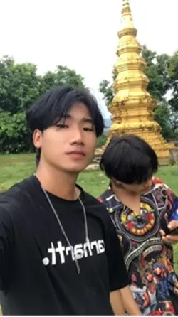 ငါ့TikTokရိုက်နေတာလေ