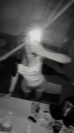 bnw|blur