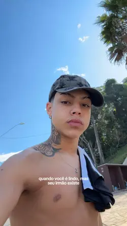 Mas seu irmão existe
