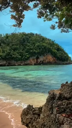 Mamangal White Beach
