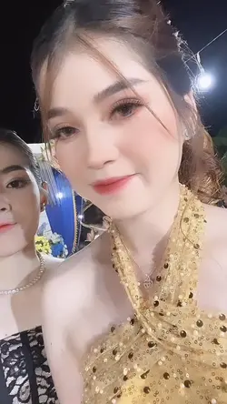 ញញឹមប៉ុណ្ណឹងបាននៅបង?💍🤭