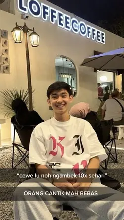 cewek lu noh ngambek