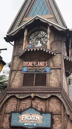 disneyland's frozen