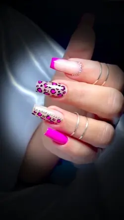 Nails designer