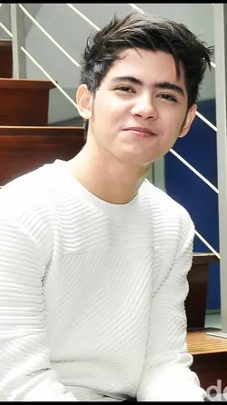 Versi Aliando