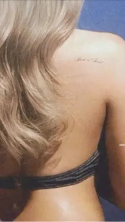 Sabrina carpenter 🌺