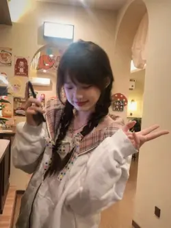 1 ảnh nhẹ