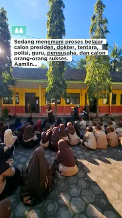 sedang menemani