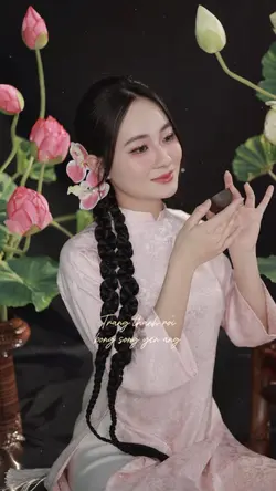 Trăng thanh rọi bóng