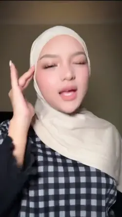 TRANSISI MAKEUP