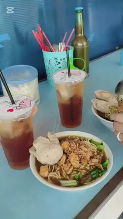 makan sama cewek