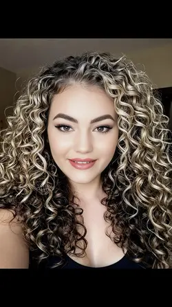 Perm curly hair