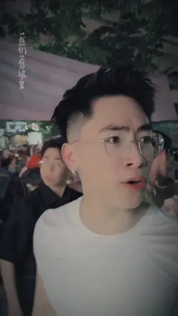 Em vừa đi mua d 
