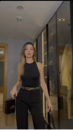 Fal bakmayı öğrendi