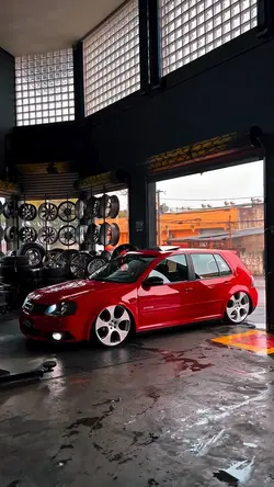 GOLF CAR