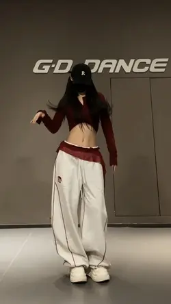 slowmo dance