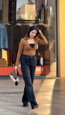 slowmo catwalk