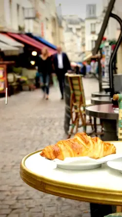 PARIS TREND