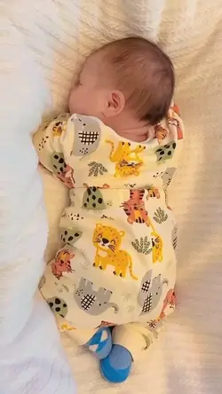 BABY SNEEZING TREND
