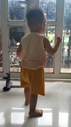 Bướcchânđầuđờicủae