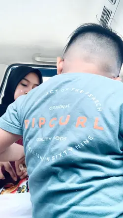 selang watu cute