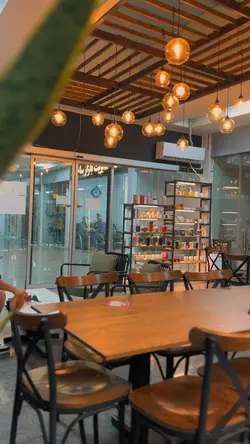 CAFE | VLOG | VIBE