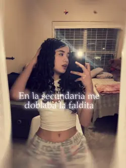 m doblaba la faldita
