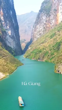Vietnam 🇻🇳 look 👀