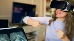 VR