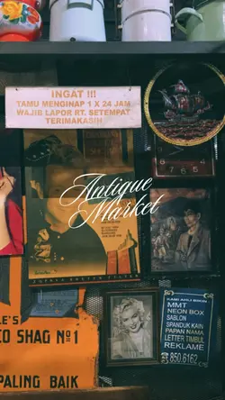 Antique Market 📽️