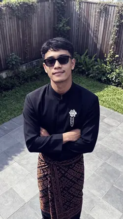 😎