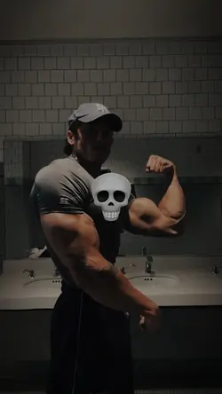 GYM skullface 