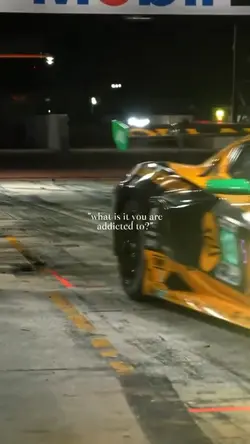 Racing car