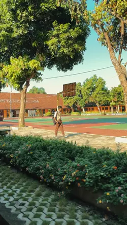 School 1 video