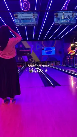 Bowling date🎳