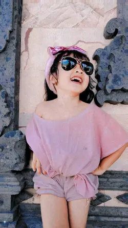 DJ who’s that girl 