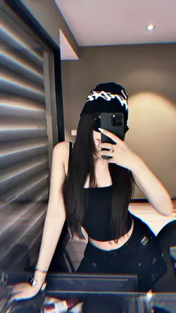 1 pic 