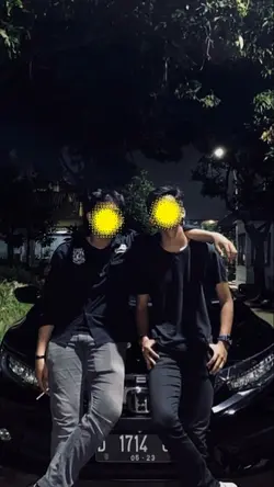 stiker bisa di geser