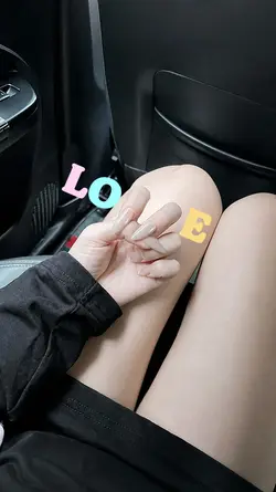 TREND TAY CHỮ LOVE